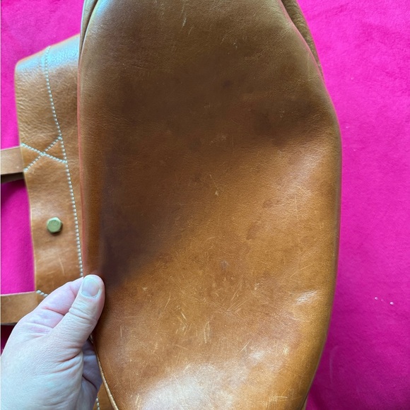 madewell rivet & thread bucket tote bag in cognac - Picture 9 of 14